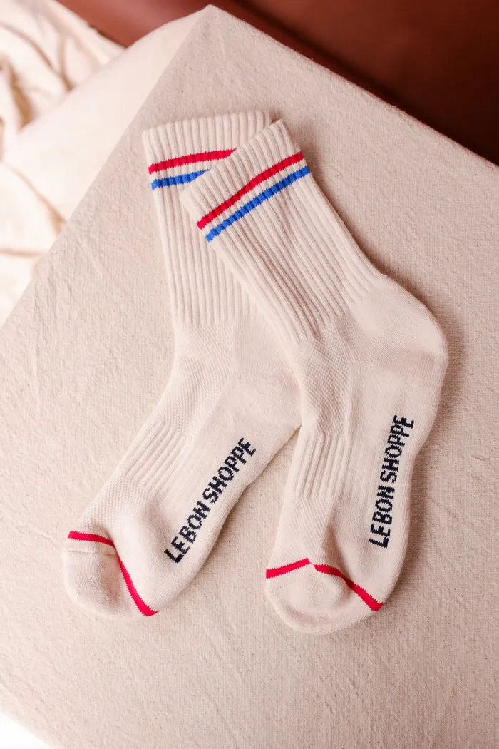 BOYFRIEND SOCKS MILK