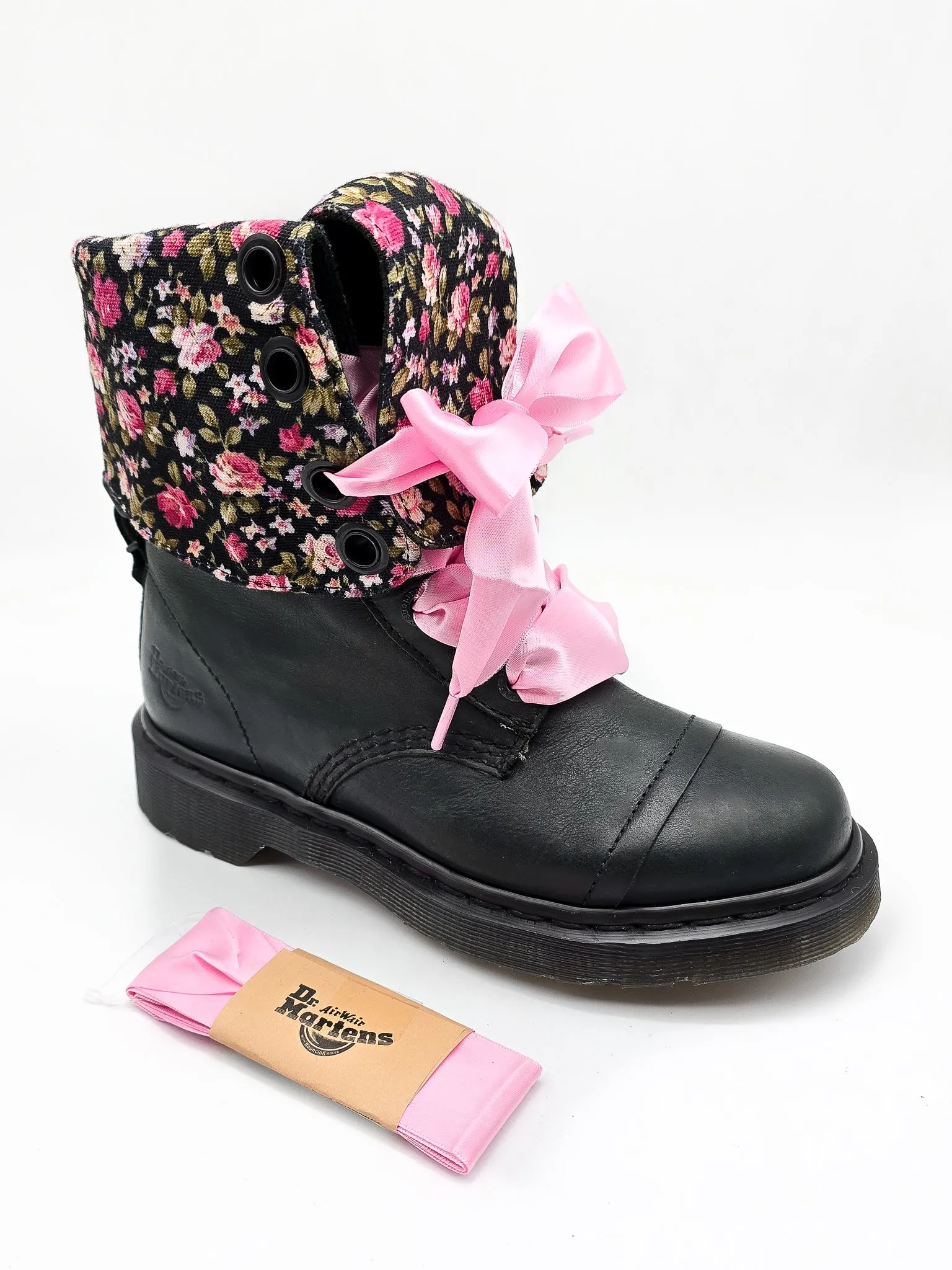 DR. MARTENS PINK RIBBON LACES 210cm